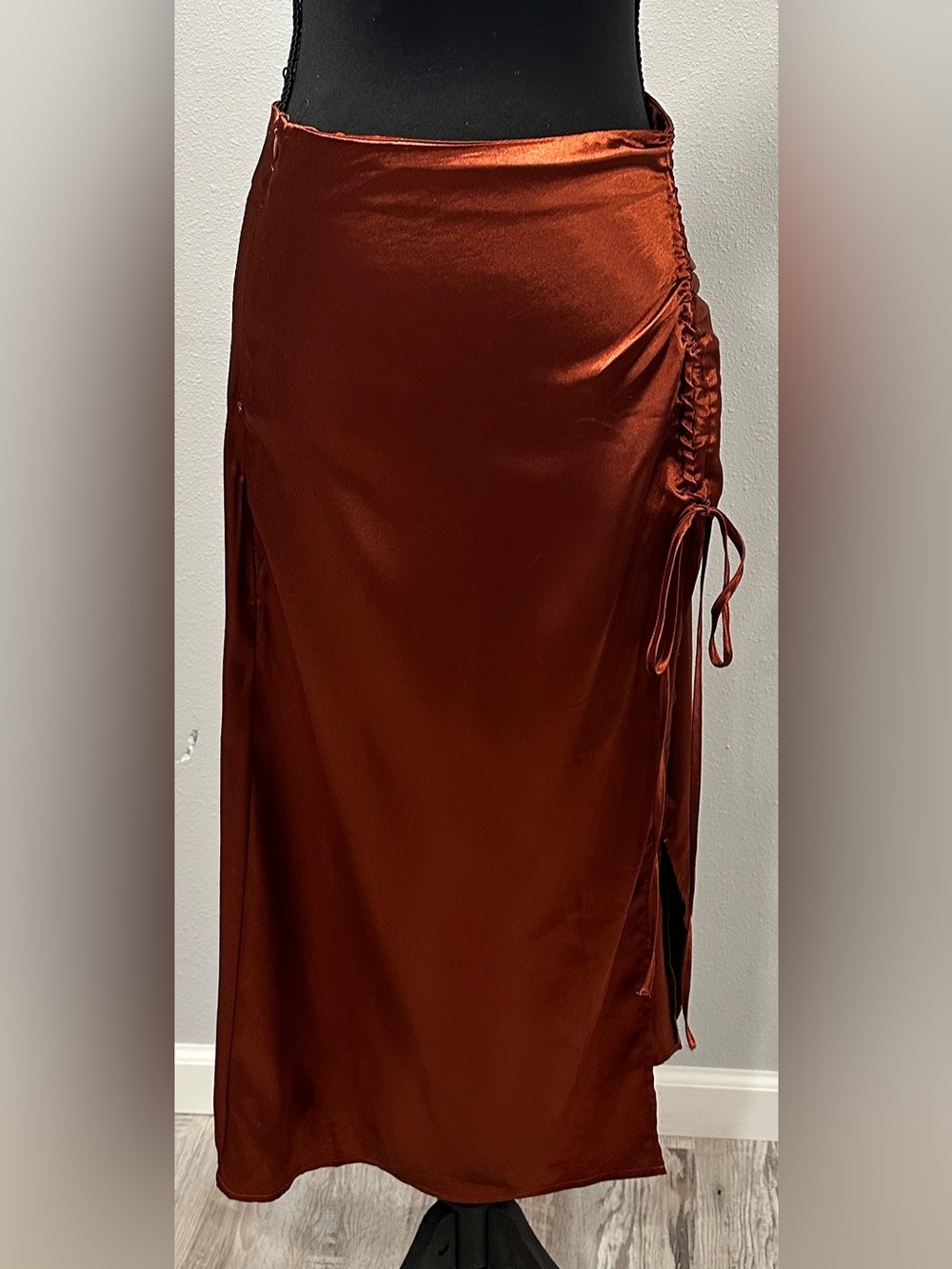 Cider - Rust Satin Ruched-Side Midi Skirt
